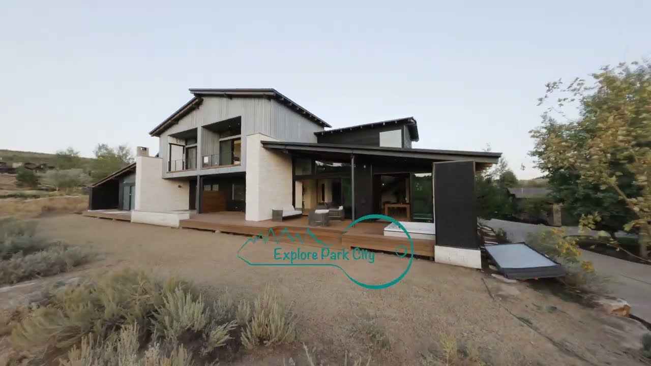 Drone Flys through House!